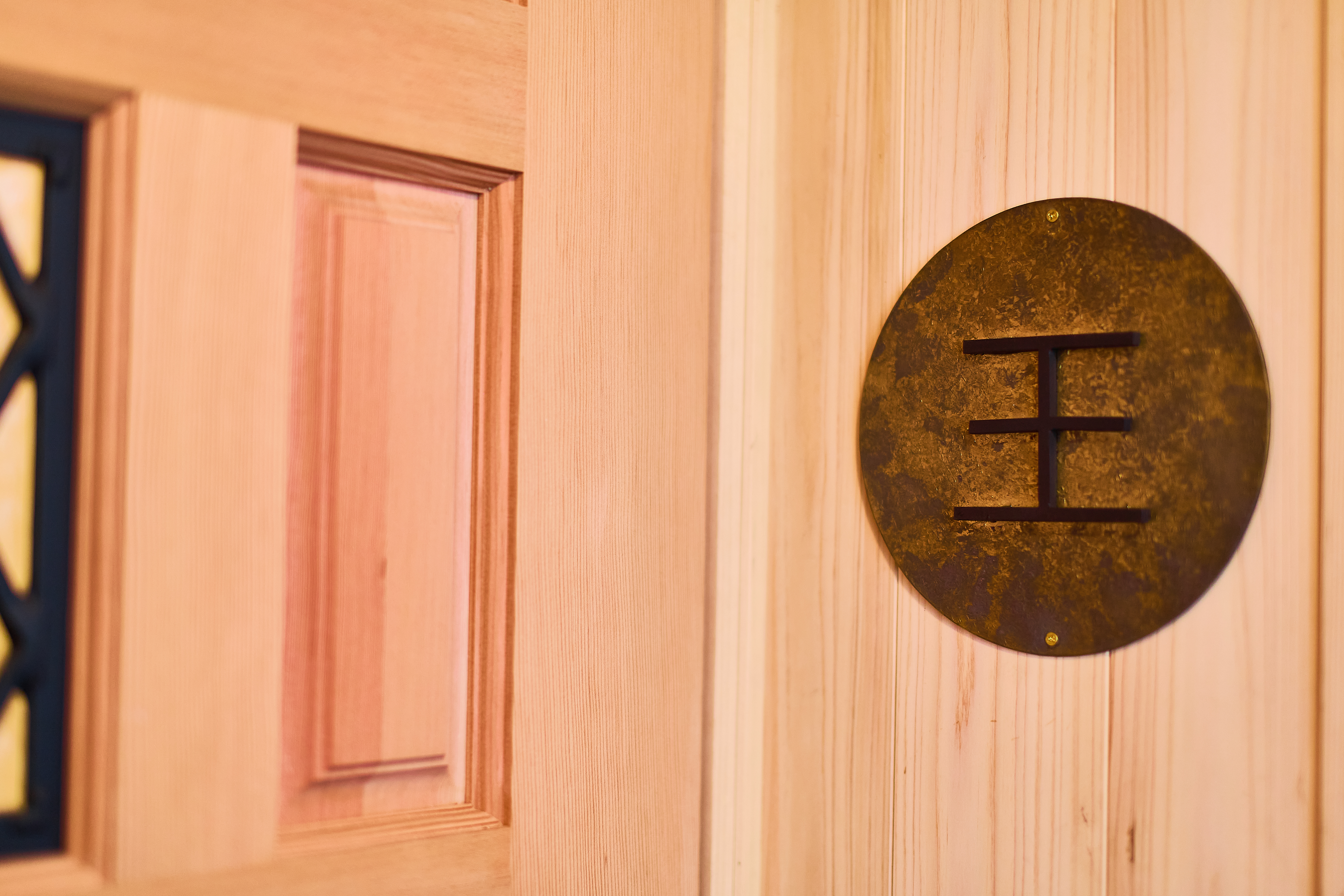 客室ドア（王・覇）1