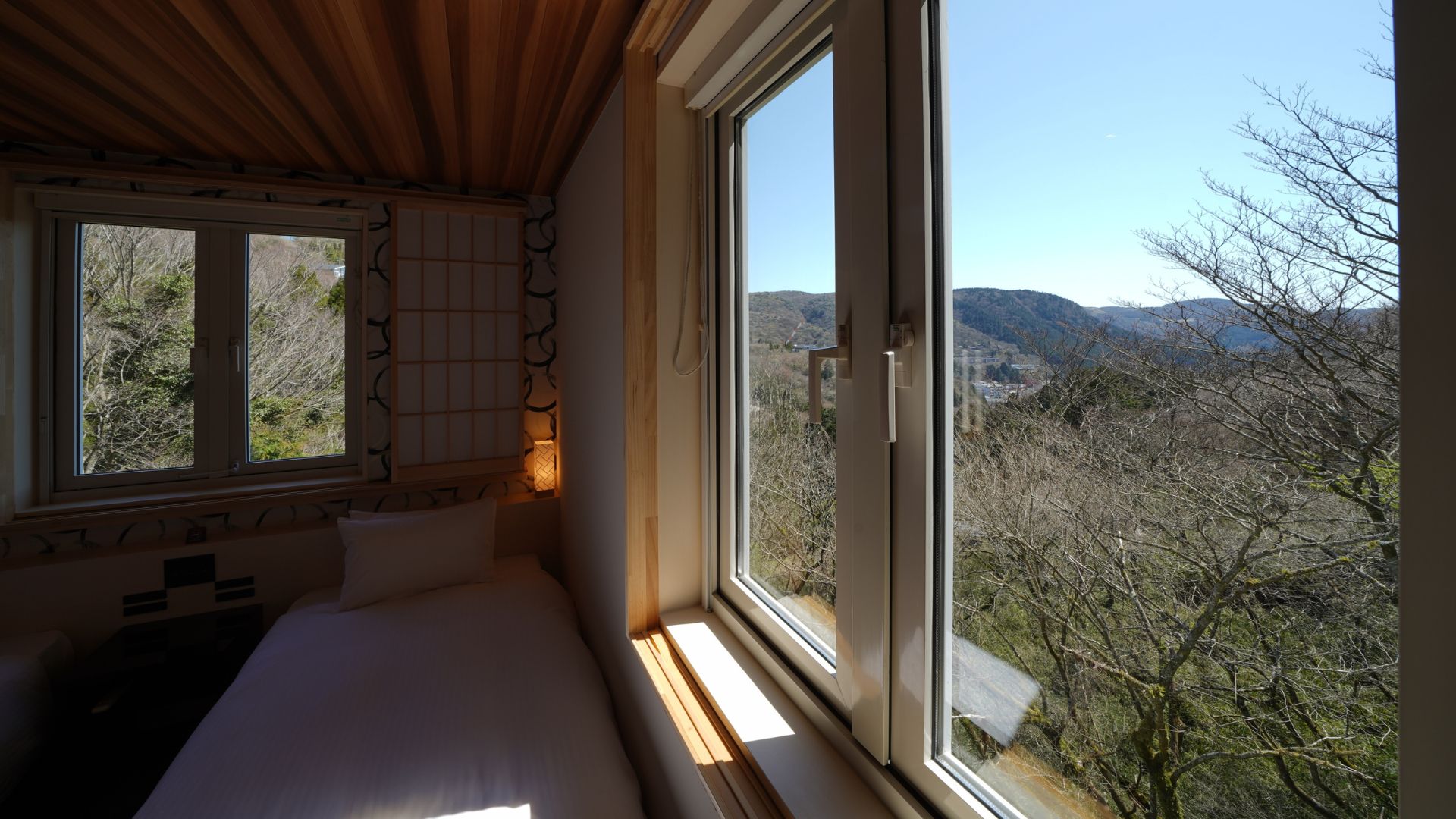 SUITE ROOM 2